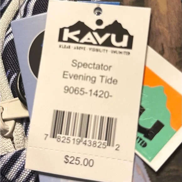 KAVU bag NWT - Picture 3 of 3